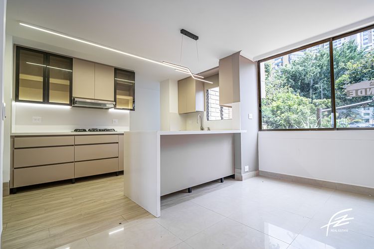 Apartamento de 4 alcobas en venta en Los Balsos, Medellín, 278 m² · foto 19 de 22