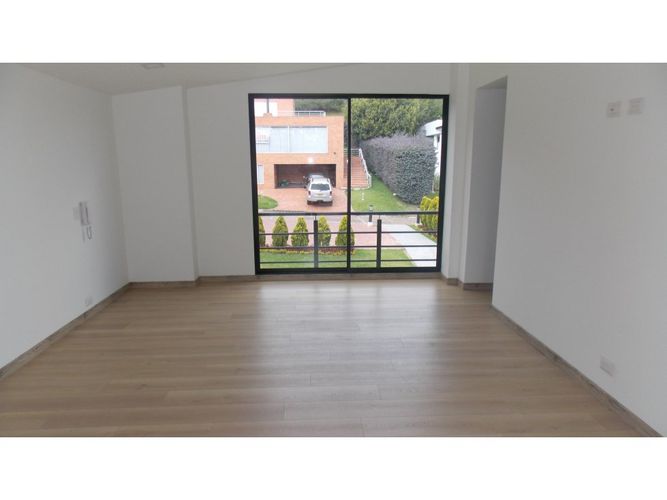 Casa de 4 alcobas en arriendo en Aposentos, Sopó, 362 m² · foto 12 de 22