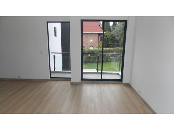 Casa de 4 alcobas en arriendo en Aposentos, Sopó, 362 m² · foto 13 de 22