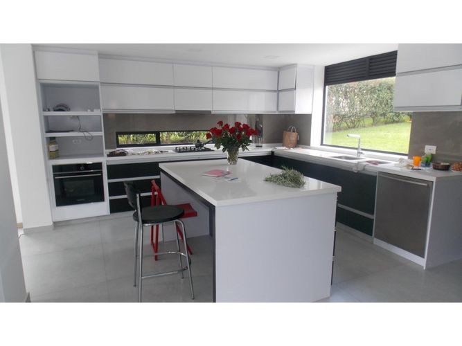 Casa de 4 alcobas en arriendo en Aposentos, Sopó, 362 m² · foto 17 de 22