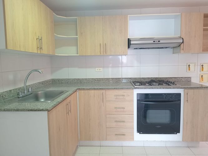 Apartamento de 3 alcobas en arriendo en Cd San Lucas, Envigado, 90 m² · foto 5 de 16