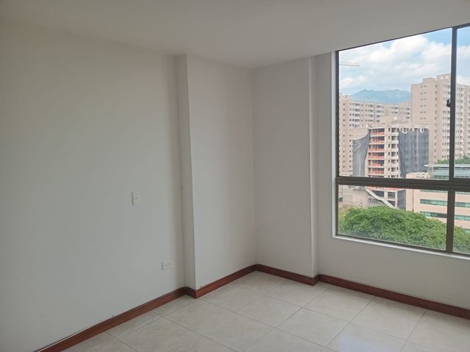 Apartamento de 3 alcobas en arriendo en Cd San Lucas, Envigado, 90 m² · foto 6 de 16