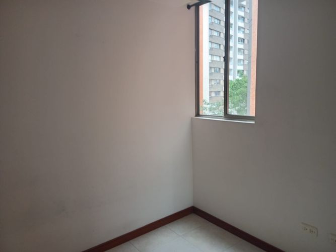 Apartamento de 3 alcobas en arriendo en Cd San Lucas, Envigado, 90 m² · foto 13 de 16
