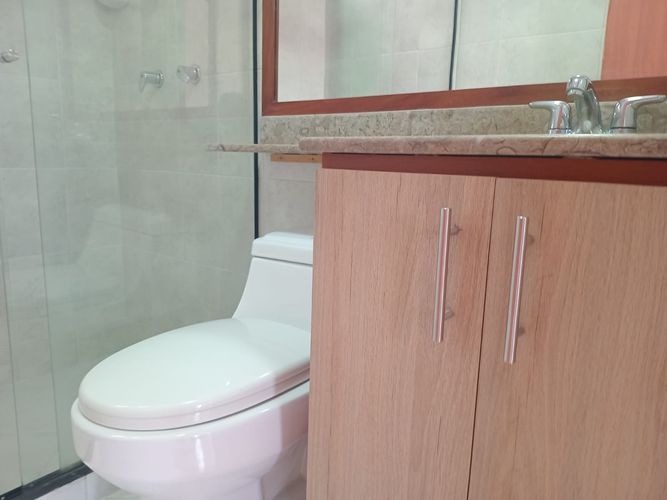 Apartamento de 3 alcobas en arriendo en Cd San Lucas, Envigado, 90 m² · foto 15 de 16