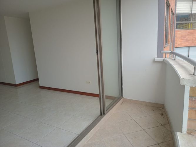 Apartamento de 3 alcobas en arriendo en Cd San Lucas, Envigado, 90 m² · foto 16 de 16