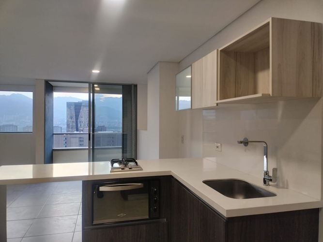 Apartamento de 1 alcoba en arriendo en El Poblado, Medellín, 41 m² · foto 6 de 15
