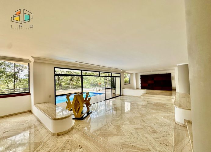 Apartamento de 4 alcobas en venta en El Poblado, Medellín, 450 m² · foto 13 de 24