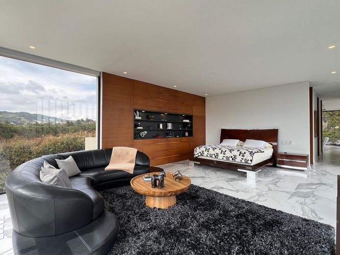 Casa de 3 alcobas en venta en Pantanillo, Envigado, 600 m² · foto 13 de 20