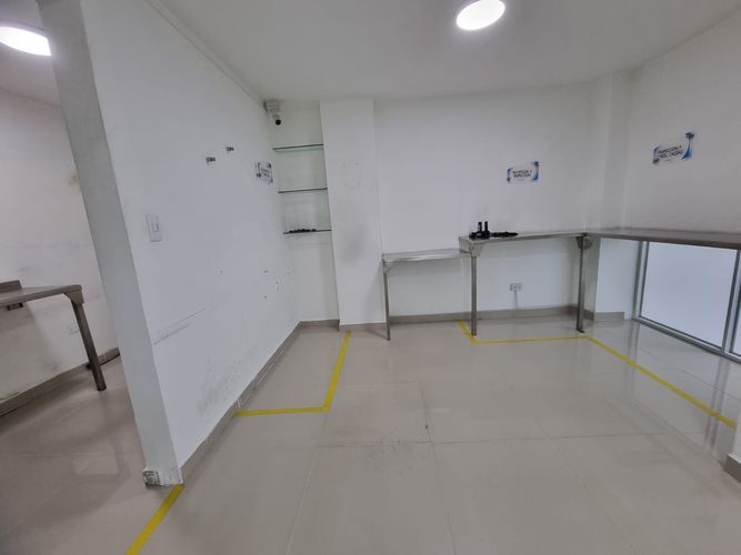 Edificio en venta en Centenario, Pereira, 305 m² · foto 4 de 24