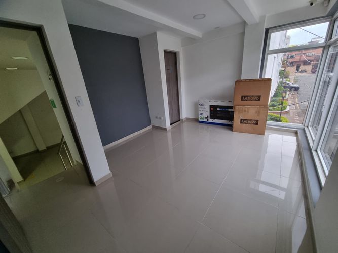 Edificio en venta en Centenario, Pereira, 305 m² · foto 13 de 24