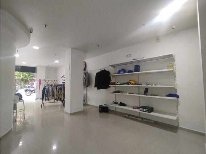 Local en arriendo en La Milagrosa, Medellín, 150 m² · foto 3 de 8