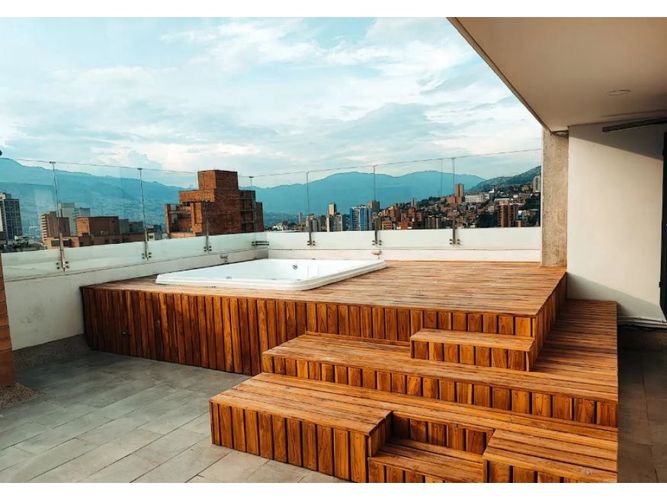 Apartamento de 2 alcobas en venta en La Milagrosa, Medellín, 74 m² · foto 16 de 24