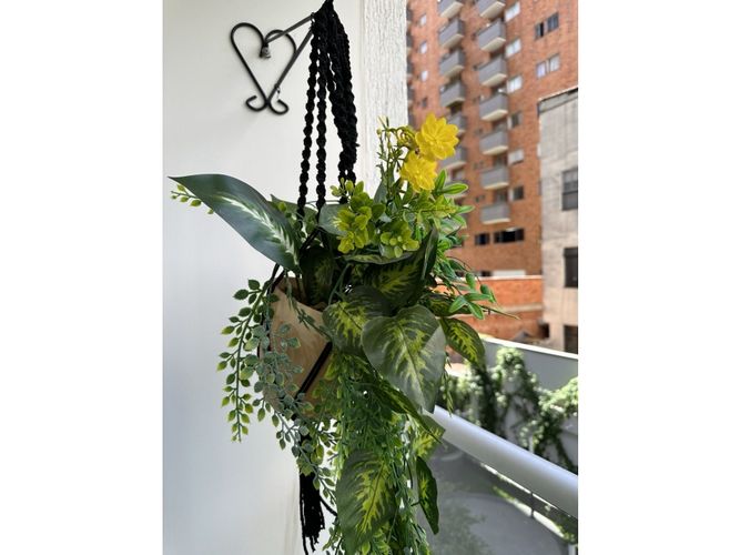 Apartamento de 2 alcobas en venta en La Milagrosa, Medellín, 74 m² · foto 20 de 24