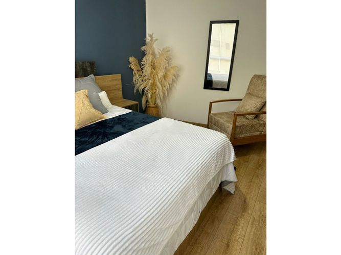 Apartamento de 2 alcobas en venta en La Milagrosa, Medellín, 74 m² · foto 24 de 24