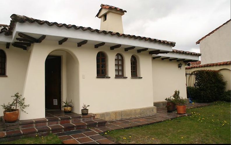 Casa de 4 alcobas en venta en Cerros De Suba, Bogotá, 415 m² · foto 2 de 24