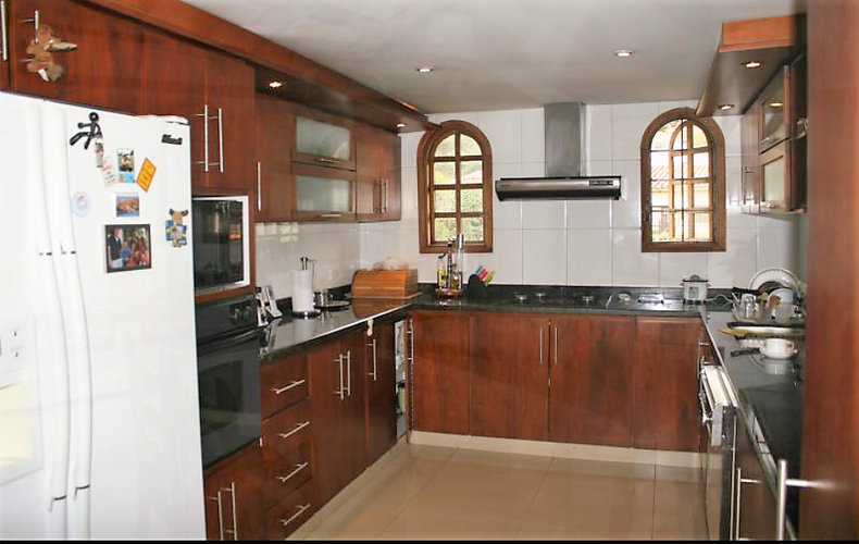 Casa de 4 alcobas en venta en Cerros De Suba, Bogotá, 415 m² · foto 10 de 24