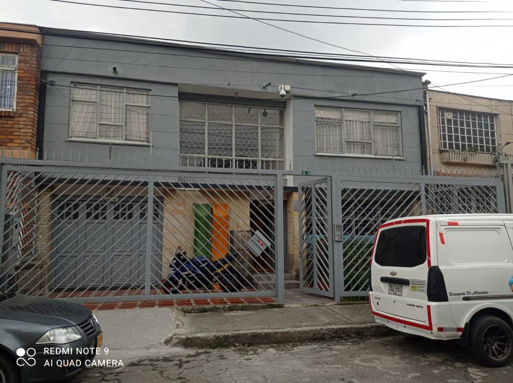 Casa en venta en Chapinero Alto, Bogotá · foto 3 de 15
