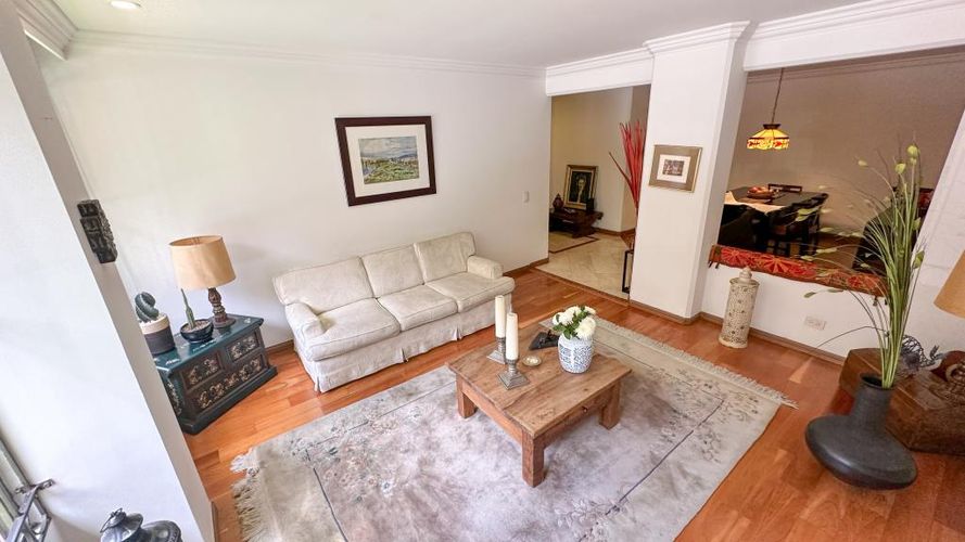 Apartamento en venta en Navarra, Bogotá · foto 2 de 20