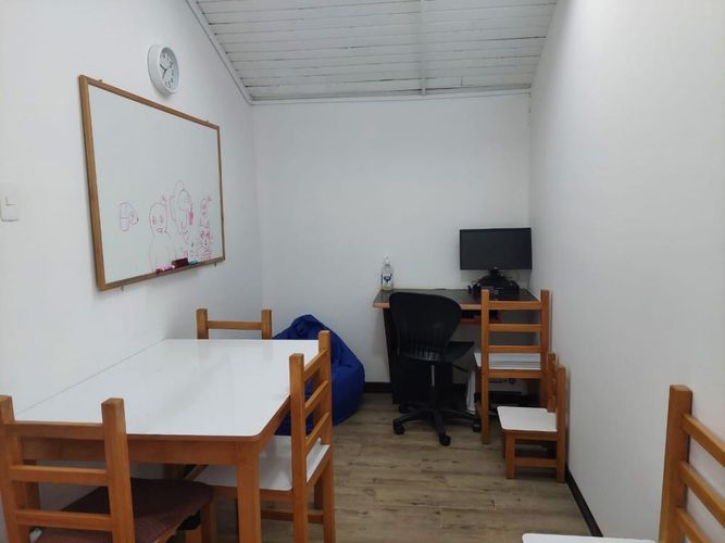 Casa en venta en Santa Barbara Central, Bogotá · foto 7 de 24
