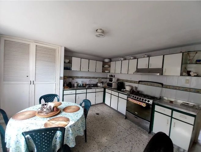 Apartamento de 3 alcobas en venta en Altos De Riomar, Barranquilla, 213 m² · foto 6 de 10