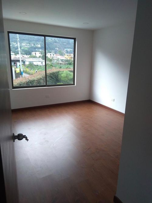 Casa de 4 alcobas en venta en Cota, 145 m² · foto 6 de 16