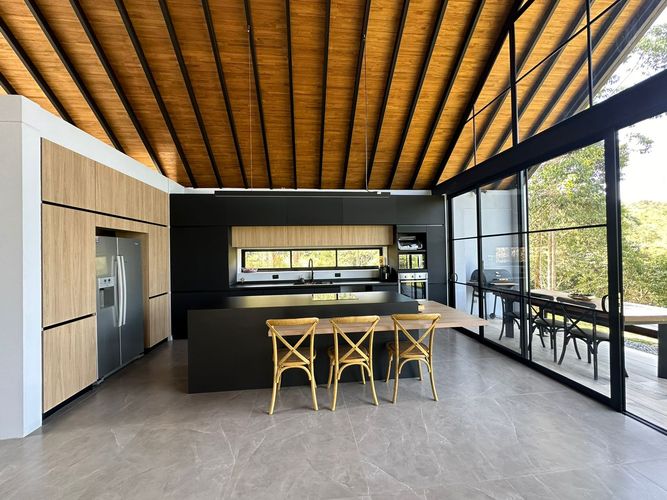 Casa de 3 alcobas en venta en Don Diego, El Retiro, 233 m² · foto 3 de 13