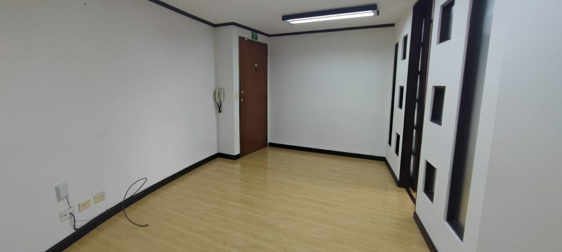 Oficina en venta en Cable, Manizales, 23 m² · foto 3 de 14