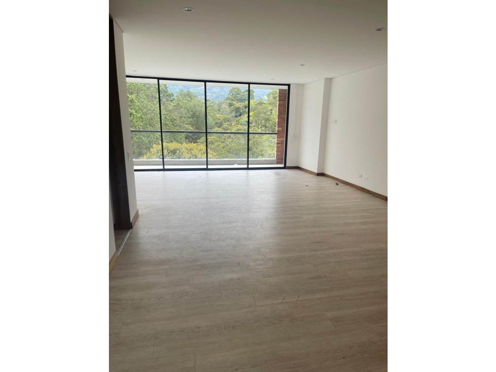 -1BR Apartment in El Retiro (47 m²) - 2