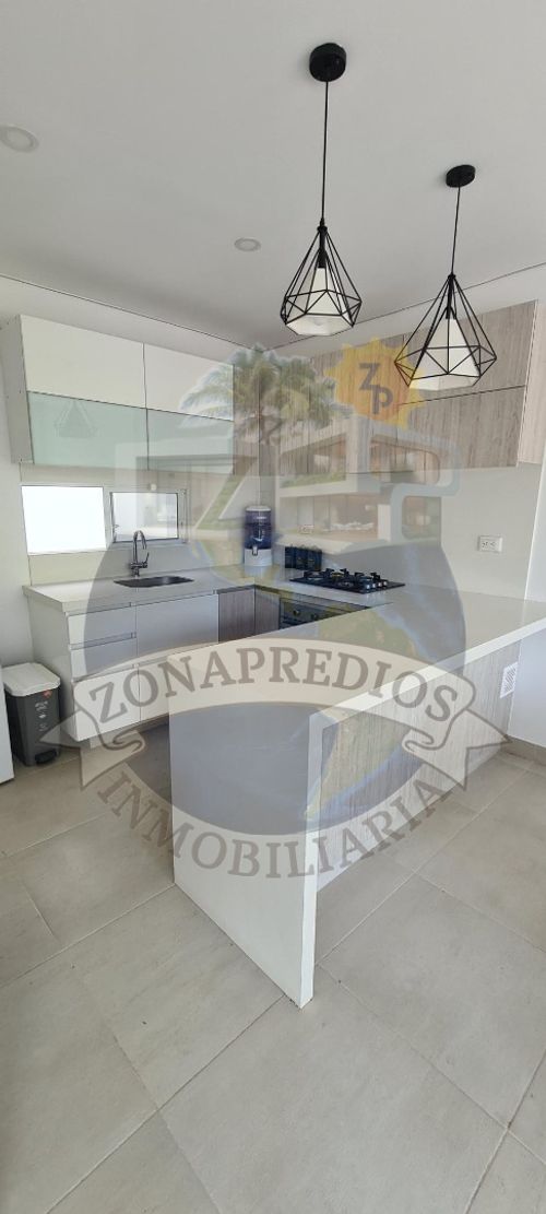 Casa de 3 alcobas en venta en Ricaurte, 123 m² · foto 2 de 10
