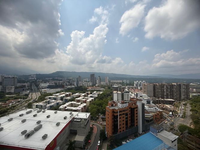 Apartamento de 3 alcobas en venta en El Bosque, Floridablanca, 194 m² · foto 17 de 18