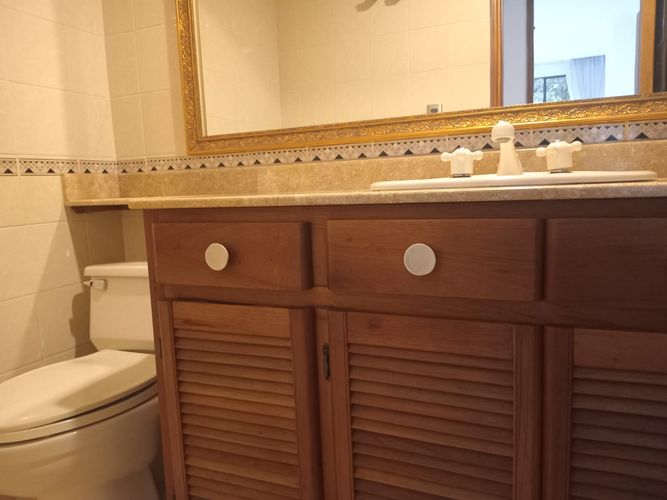 Apartamento de 3 alcobas en arriendo en El Poblado, Medellín, 122 m² · foto 15 de 18