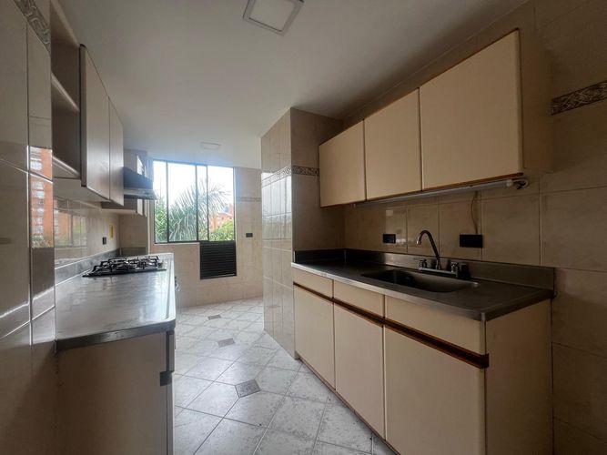 Apartamento de 3 alcobas en arriendo en El Diamante No. 2, Medellín, 128 m² · foto 7 de 20