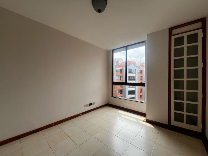 Apartamento de 3 alcobas en arriendo en El Diamante No. 2, Medellín, 128 m² · foto 15 de 20