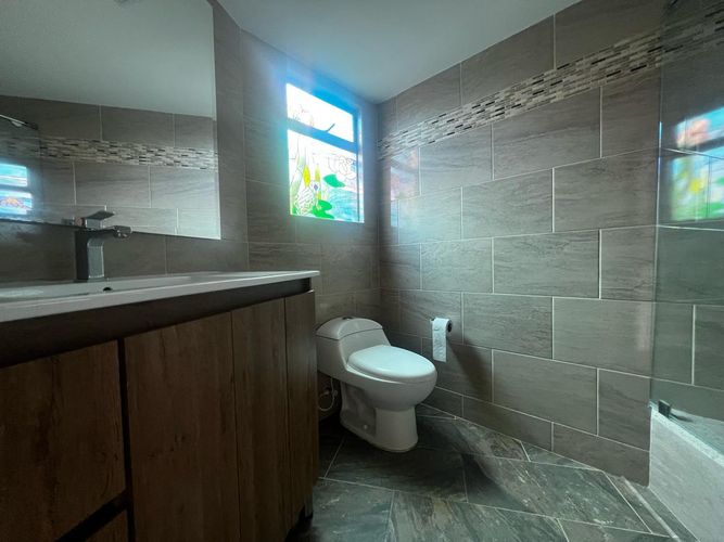 Apartamento de 3 alcobas en arriendo en El Diamante No. 2, Medellín, 128 m² · foto 19 de 20