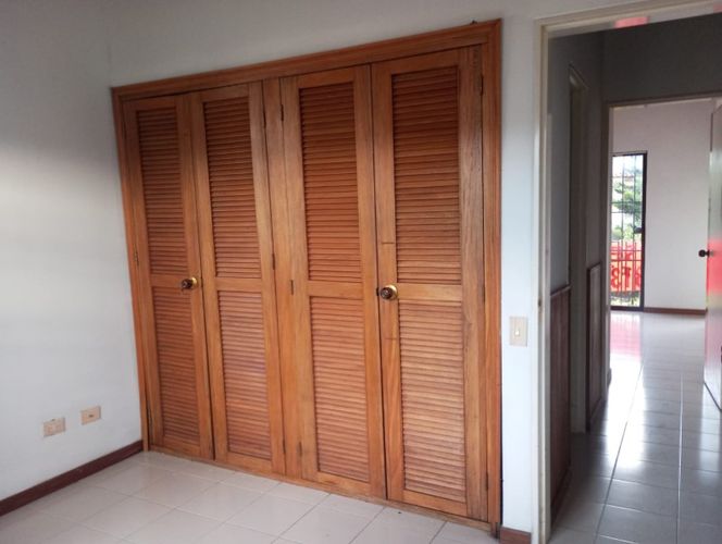 Apartamento de 3 alcobas en venta en Rionegro, 180 m² · foto 10 de 13