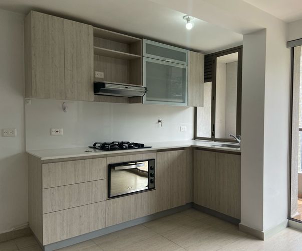 Apartamento de 2 alcobas en arriendo en Monteazul, Sabaneta, 65 m² · foto 7 de 18