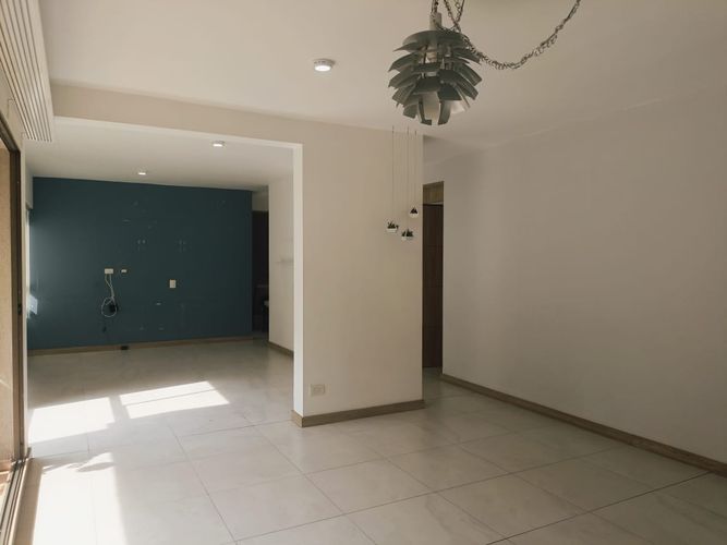 Apartamento de 2 alcobas en arriendo en Belén, Medellín, 98 m² · foto 2 de 16