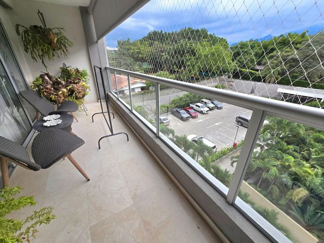 Apartamento de 4 alcobas en venta en Pance Alto, Cali, 165 m² · foto 2 de 18
