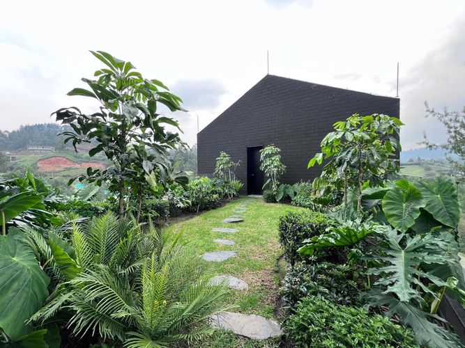 Casa de 6 alcobas en venta en Escobero, Envigado, 1113 m² · foto 20 de 20