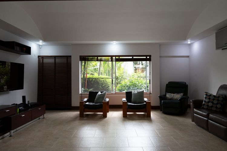 Casa de 4 alcobas en venta en Ciudad Jardin, Cali, 675 m² · foto 2 de 17