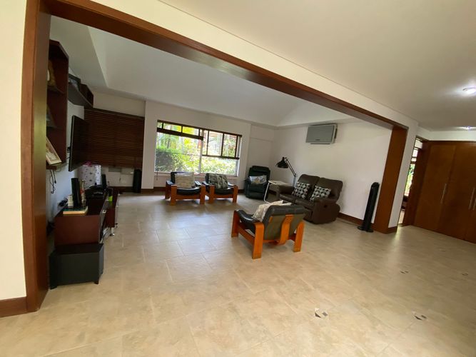 Casa de 4 alcobas en venta en Ciudad Jardin, Cali, 675 m² · foto 8 de 17