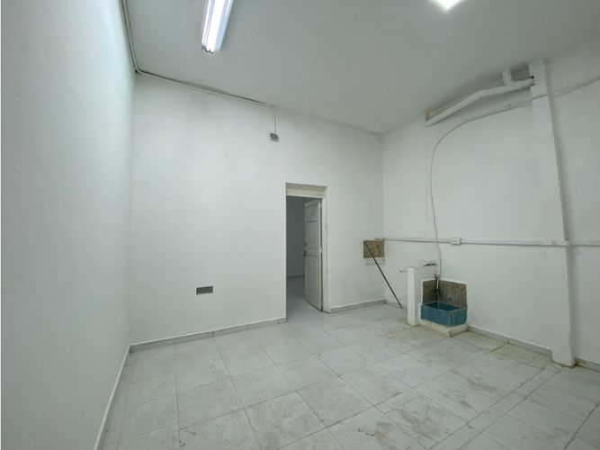 Local en arriendo en Bombona No.1, Medellín, 108 m² · foto 6 de 11
