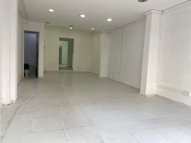 Local en arriendo en Bombona No.1, Medellín, 108 m² · foto 11 de 11