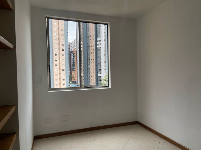Apartamento de 3 alcobas en venta en Vegas De La Doctora, Sabaneta, 90 m² · foto 8 de 19