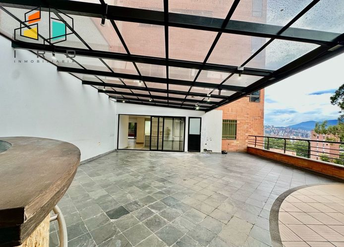 Apartamento de 3 alcobas en arriendo en El Diamante 2, Medellín, 250 m² · foto 6 de 24