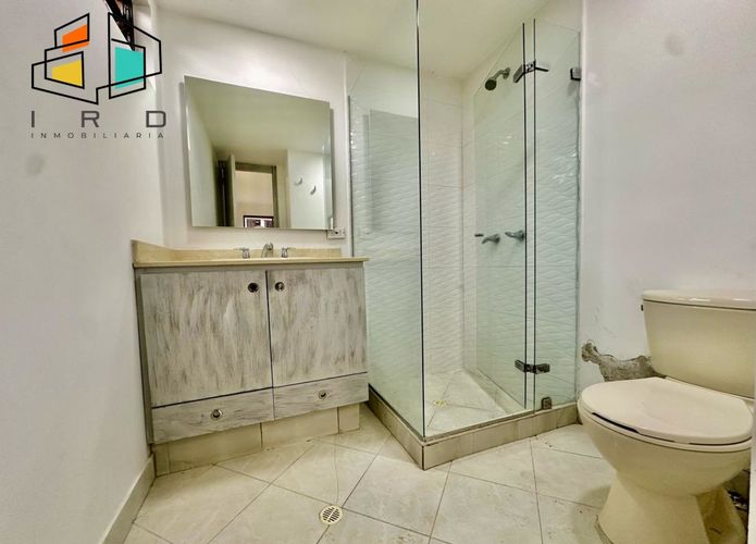Apartamento de 3 alcobas en arriendo en El Diamante 2, Medellín, 250 m² · foto 13 de 24