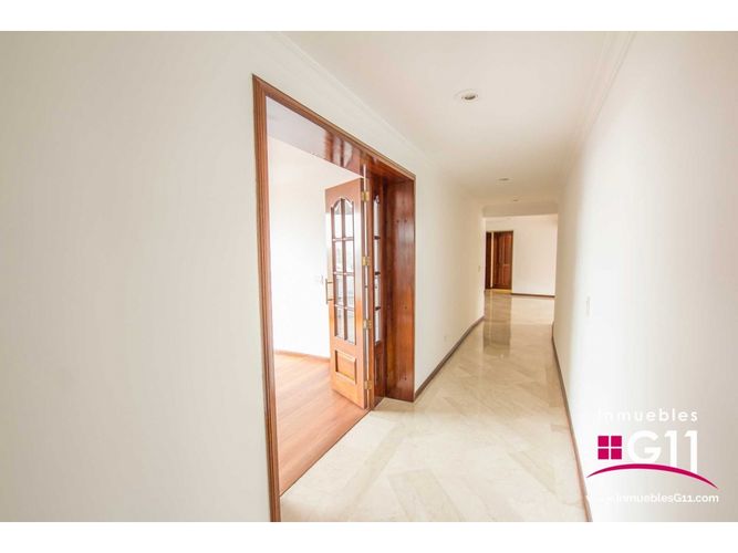 Apartamento de 3 alcobas en venta en Chapinero, Bogotá, 285 m² · foto 9 de 24