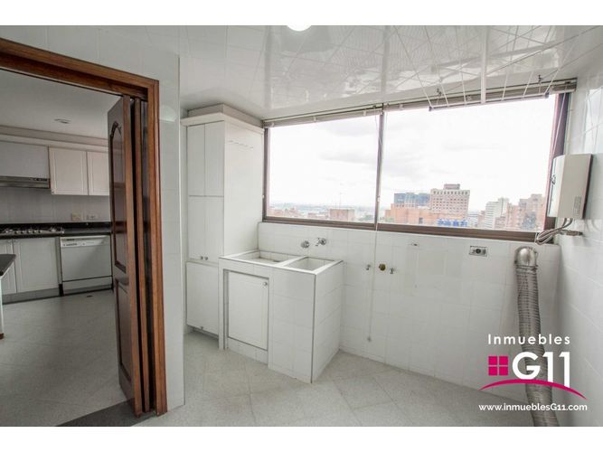 Apartamento de 3 alcobas en venta en Chapinero, Bogotá, 285 m² · foto 14 de 24
