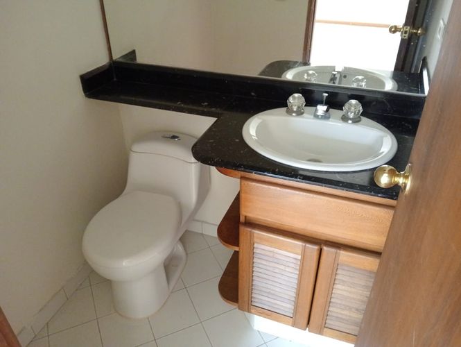 Apartamento de 3 alcobas en venta en Laureles, Medellín, 141 m² · foto 14 de 18