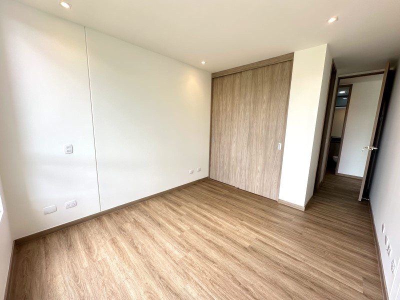 Apartamento en arriendo en Yarumal, Rionegro · foto 12 de 24